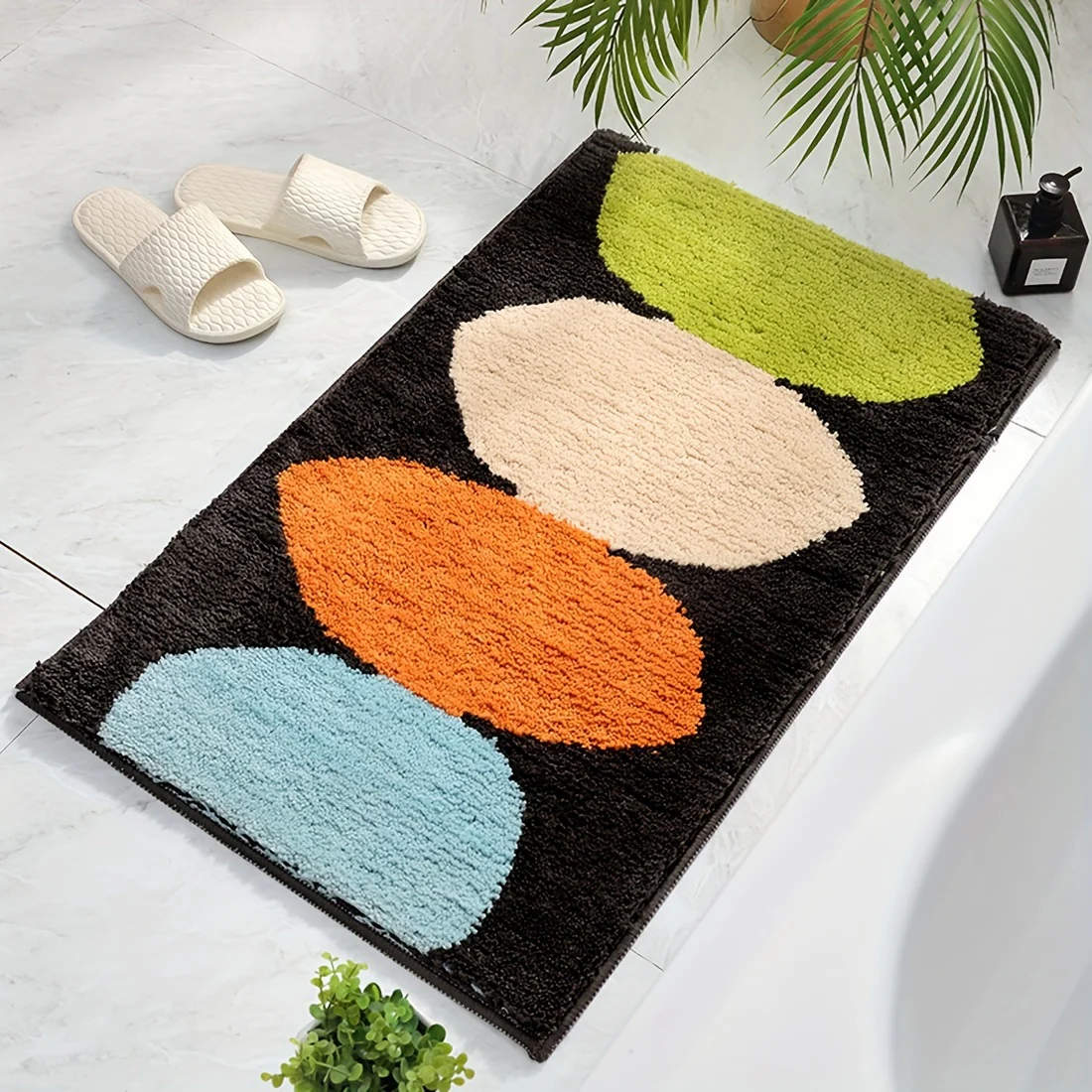 Abstract Oval Pattern Bathroom Rug - Image 5