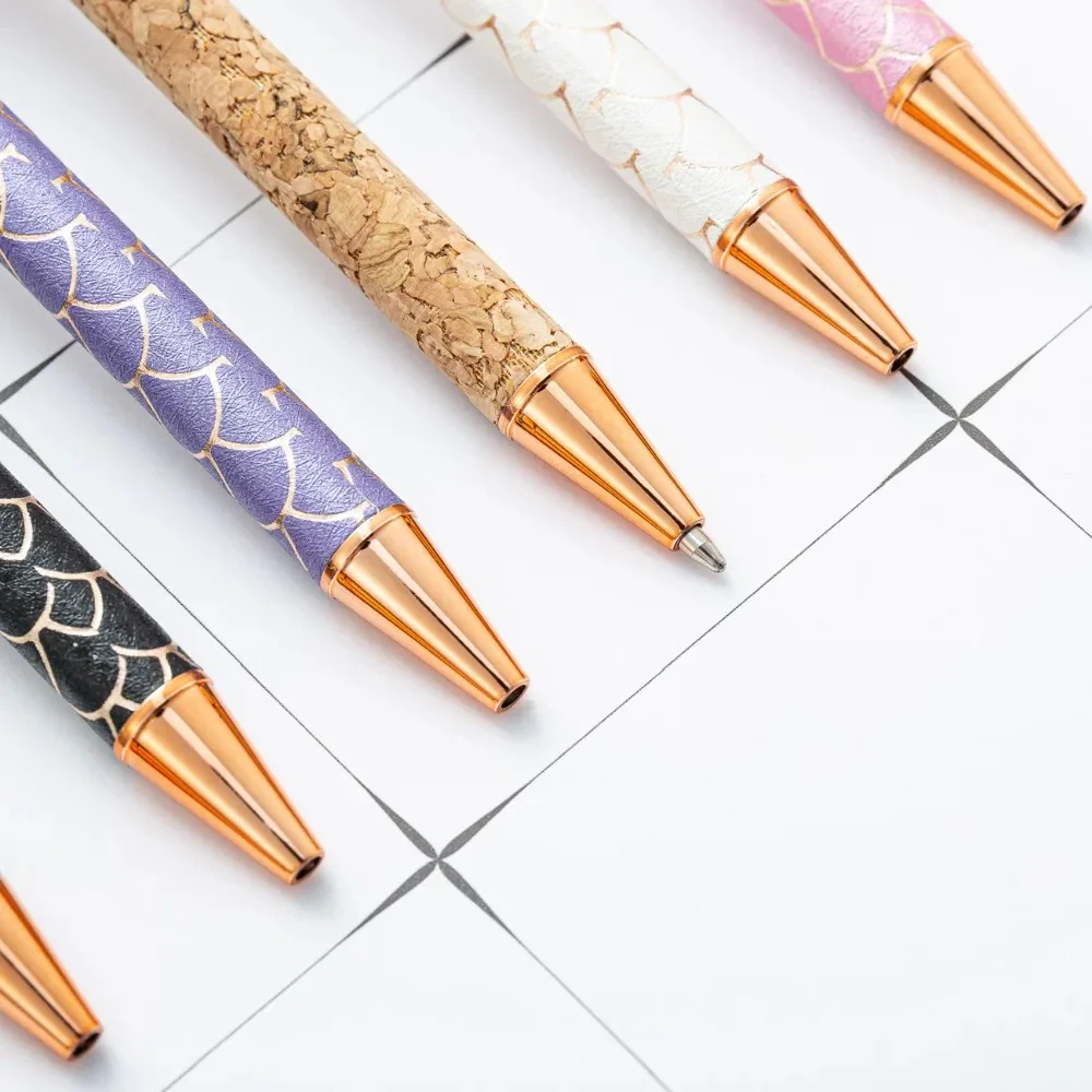 Meramid Gold Metal Ball Pen with Black Refill Ink - Image 2
