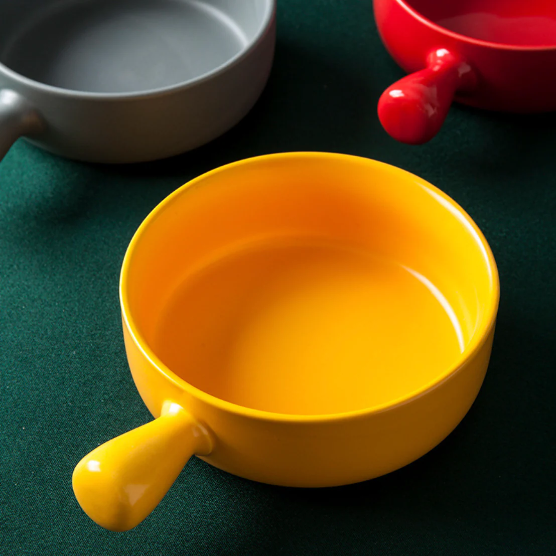 Round Baking Tray with Handle - Image 17