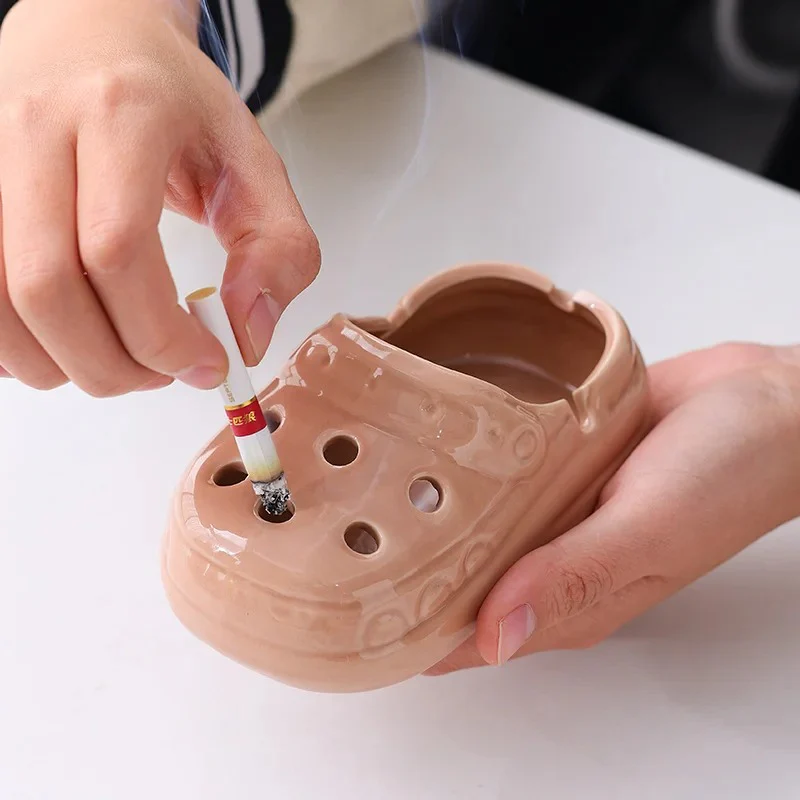 Crocs-Style Ceramic Ashtray - Image 8