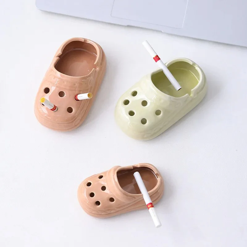 Crocs-Style Ceramic Ashtray - Image 9