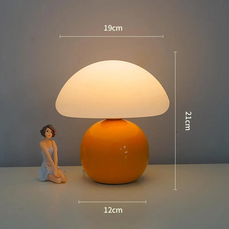 Modern Mushroom LED Table Lamp (USB Powered) - Image 4