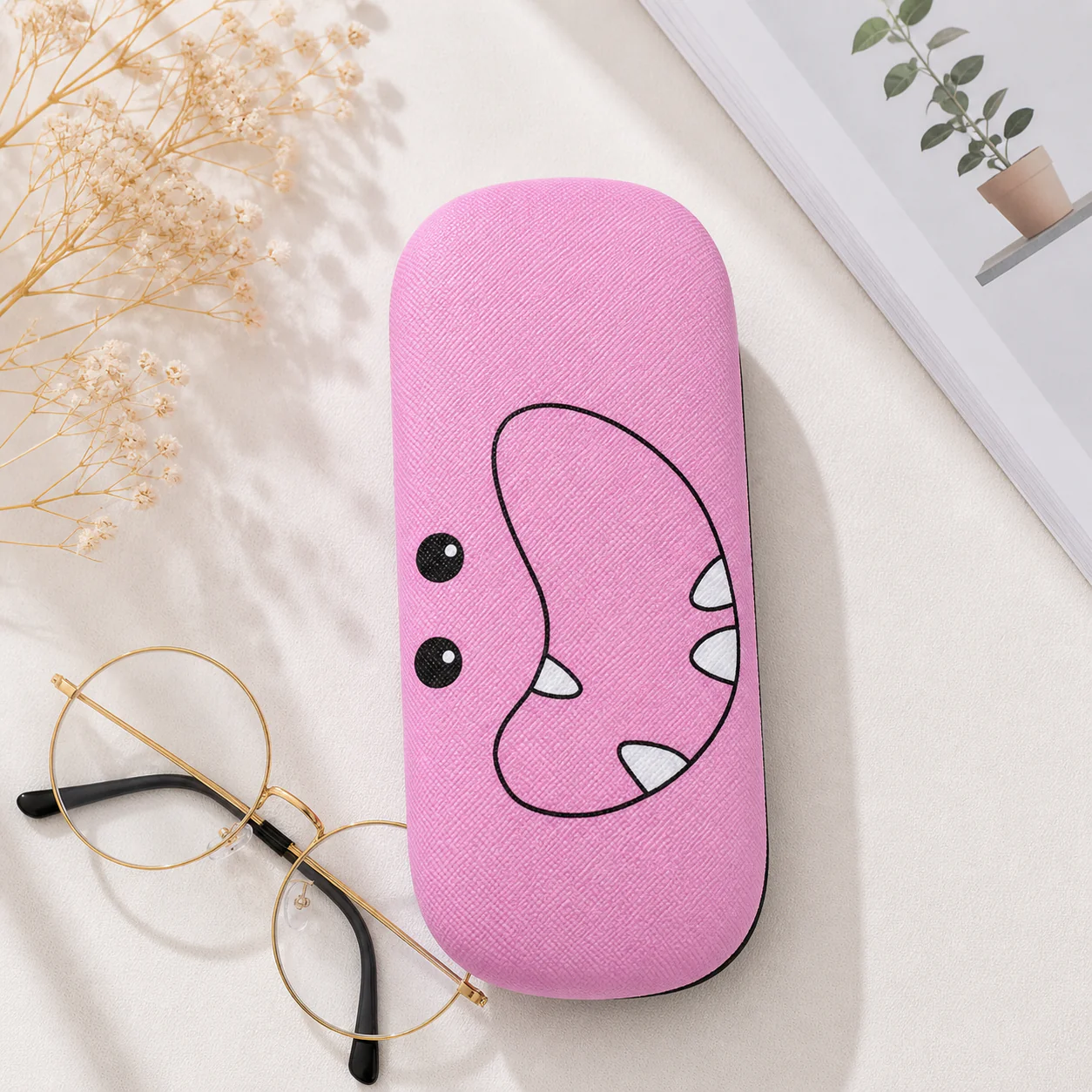 Minimal Cartoon Eyeglass Case - Image 4