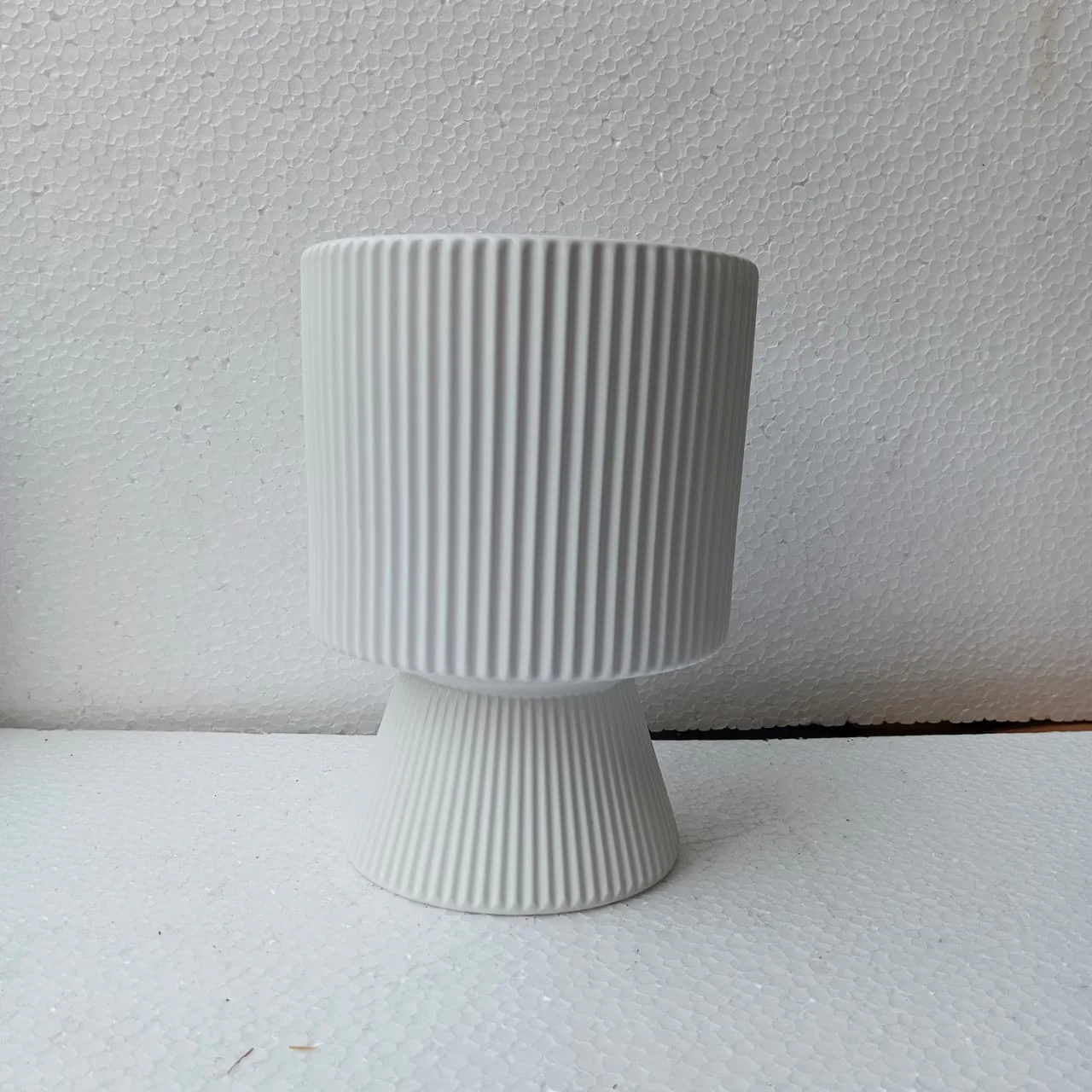 Tall Ribbed Ceramic Planter Pot with Pedestal Base - Image 4
