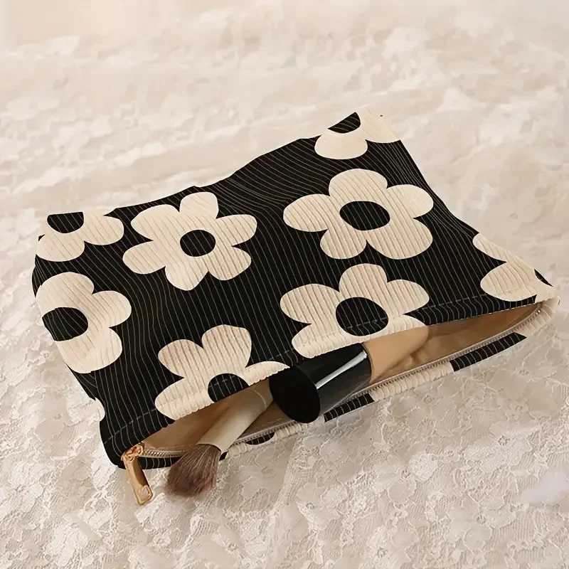 Daisy- Multipurpose Storage Bag - Image 4