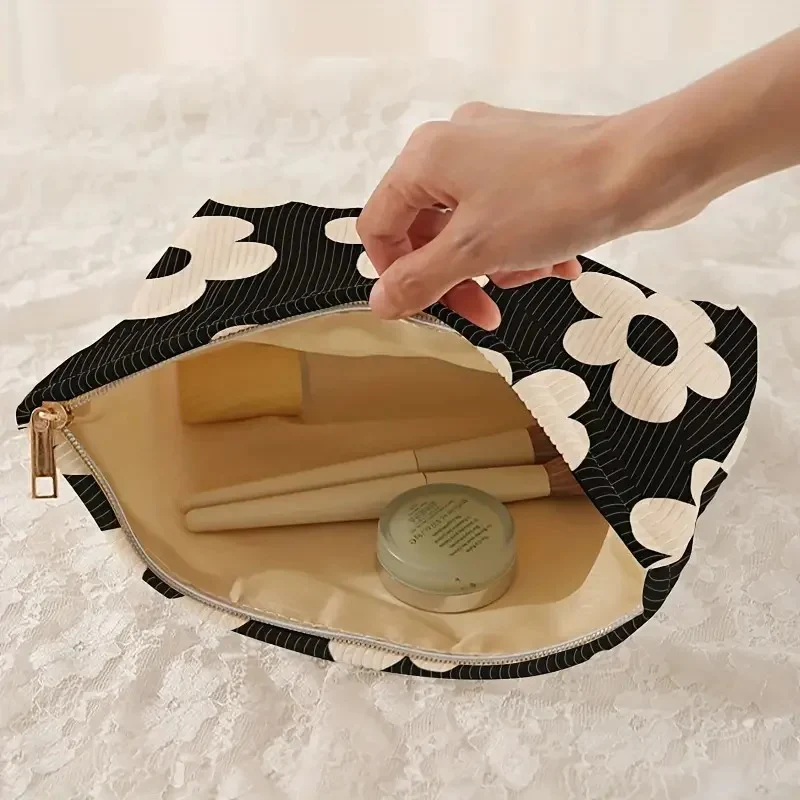 Daisy- Multipurpose Storage Bag - Image 5