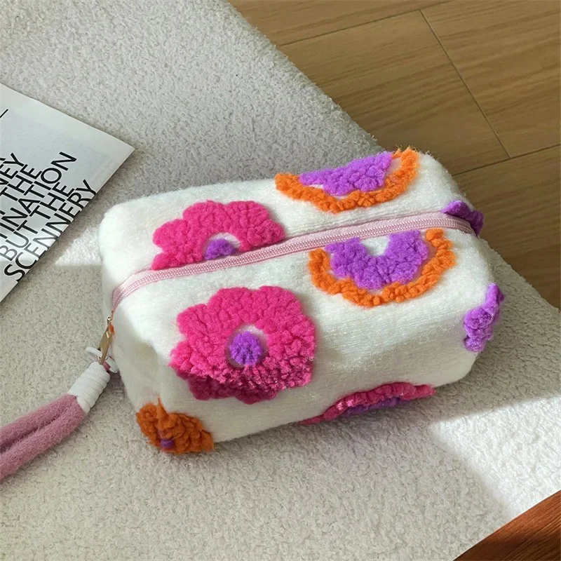 Plush Gardens- Multipurpose Storage Bag - Image 4