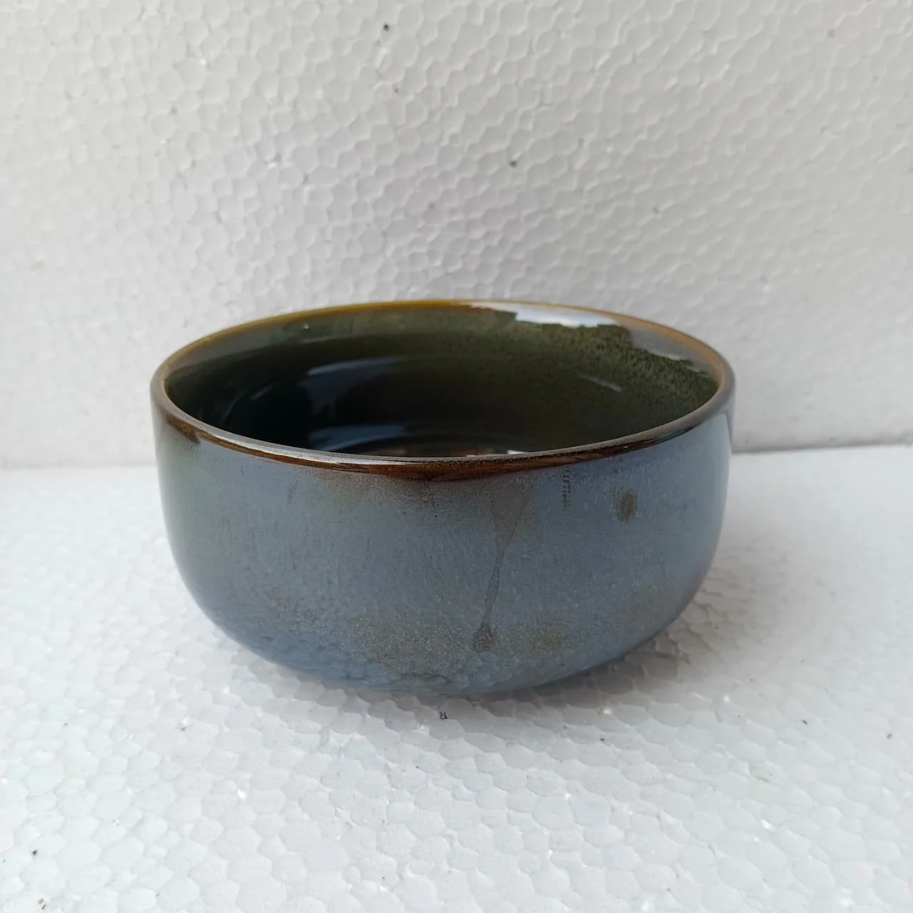 Reactive Glaze Ceramic Bowl (5 inch) - Image 4