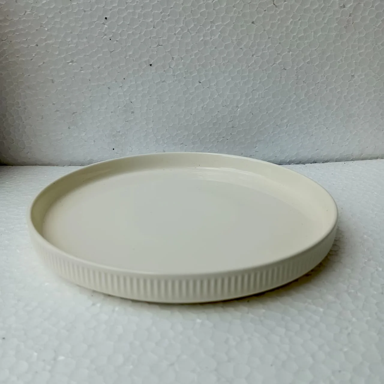 Minimal Ceramic Serving Tray Plate (8 inch) - Image 5