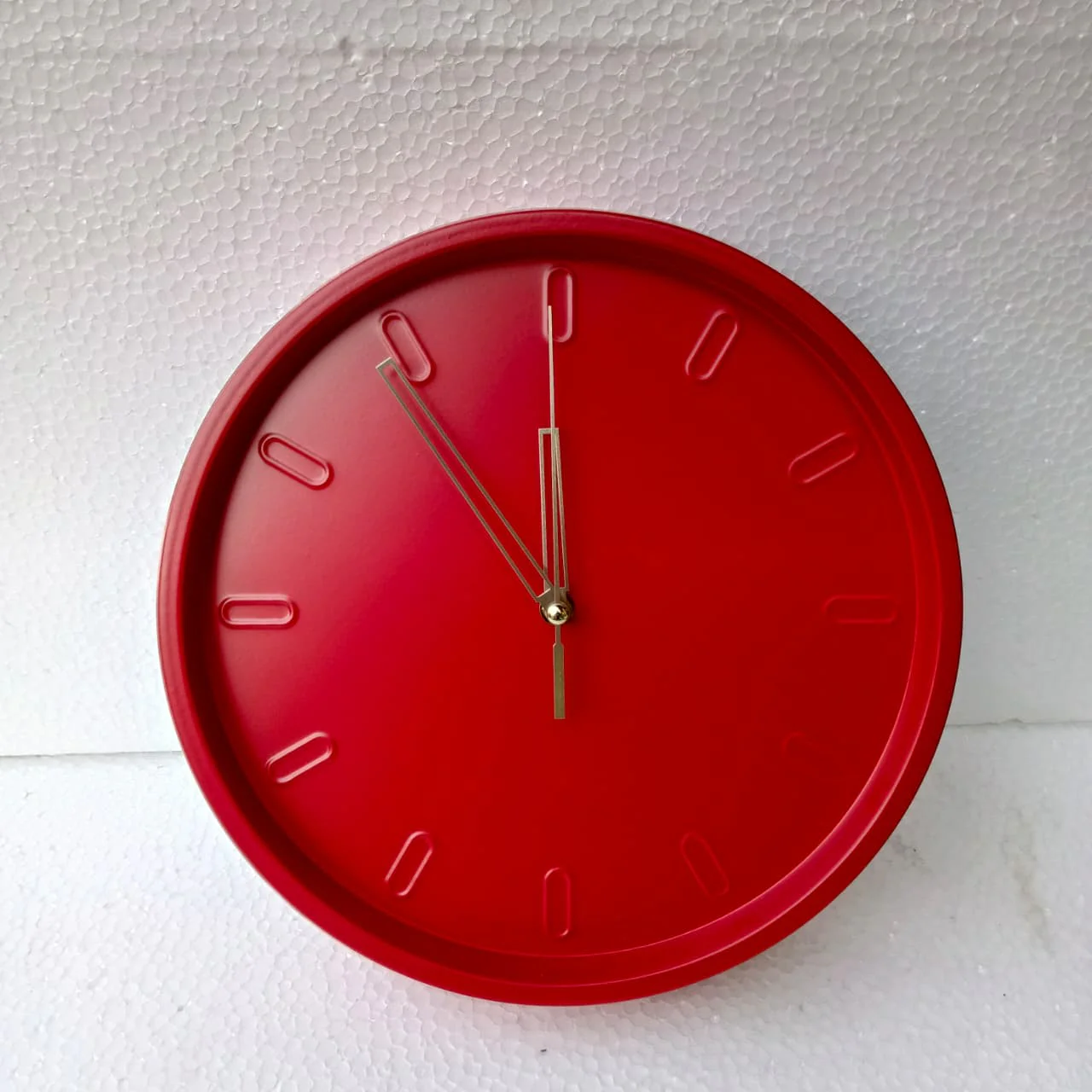 Minimalist Matte Wall Clock - Image 10