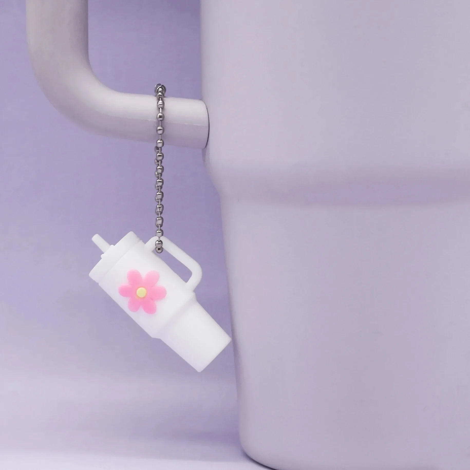 Mini Daisy Tumbler Keychain - Image 11
