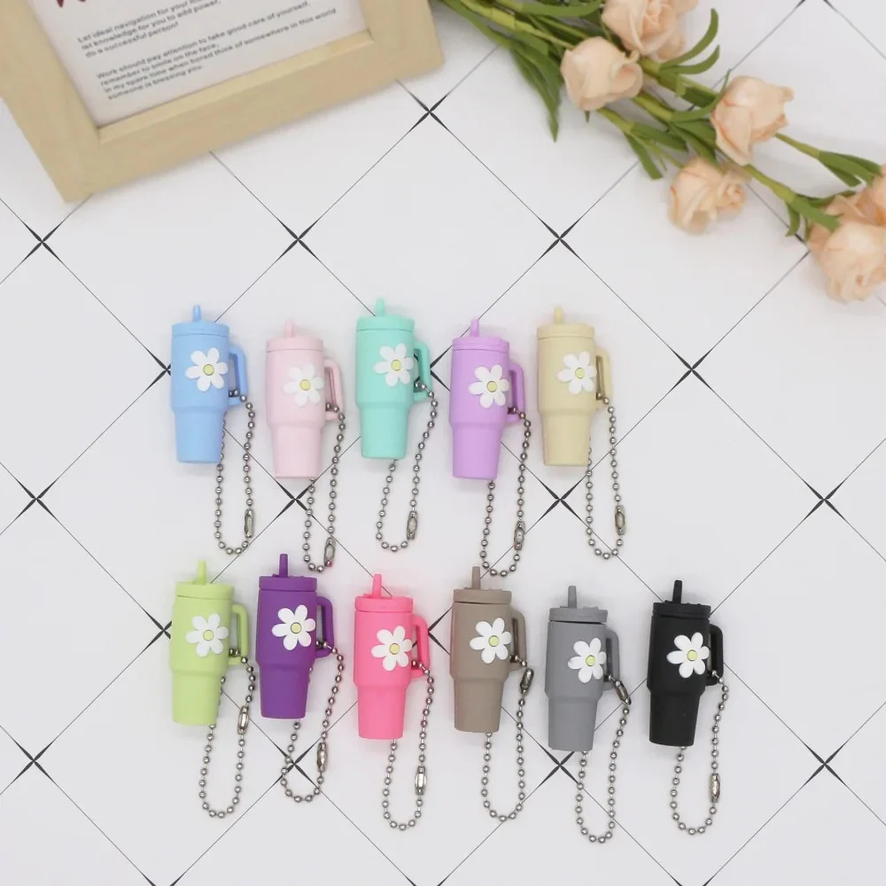 Mini Daisy Tumbler Keychain - Image 15