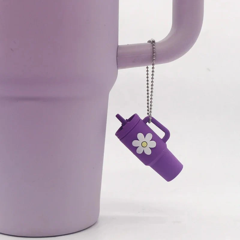 Mini Daisy Tumbler Keychain - Image 23