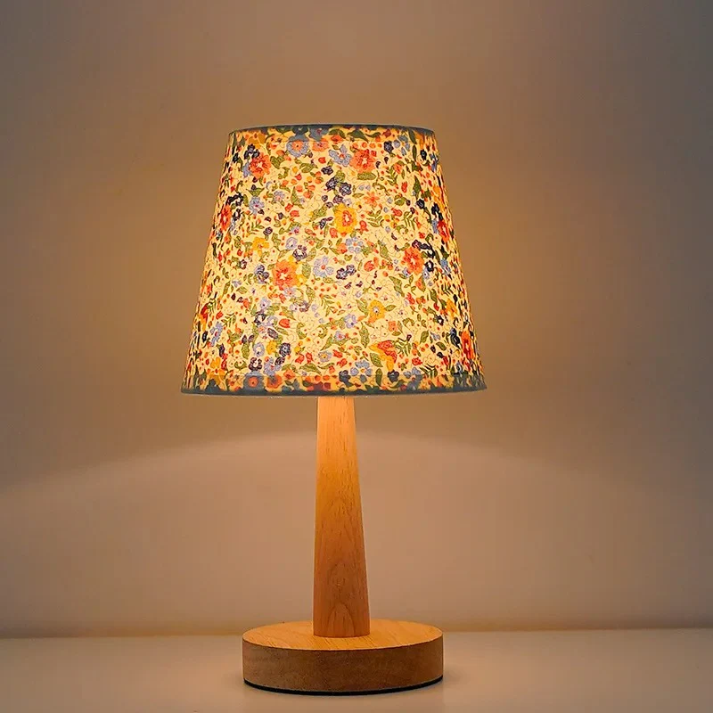 Fabric Shade Mini LED Table Lamp (USB Powered) - Image 4