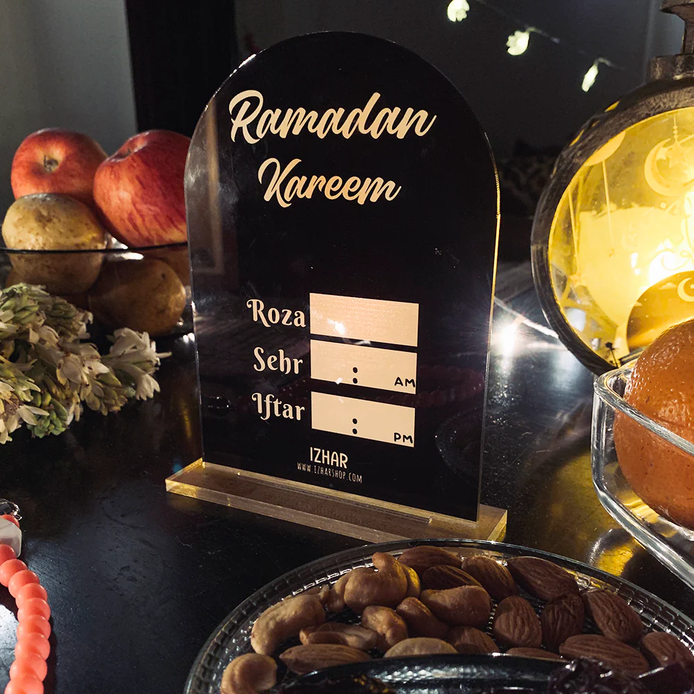 Elegant Dry Erase Acrylic Ramadan Calendar - Image 3