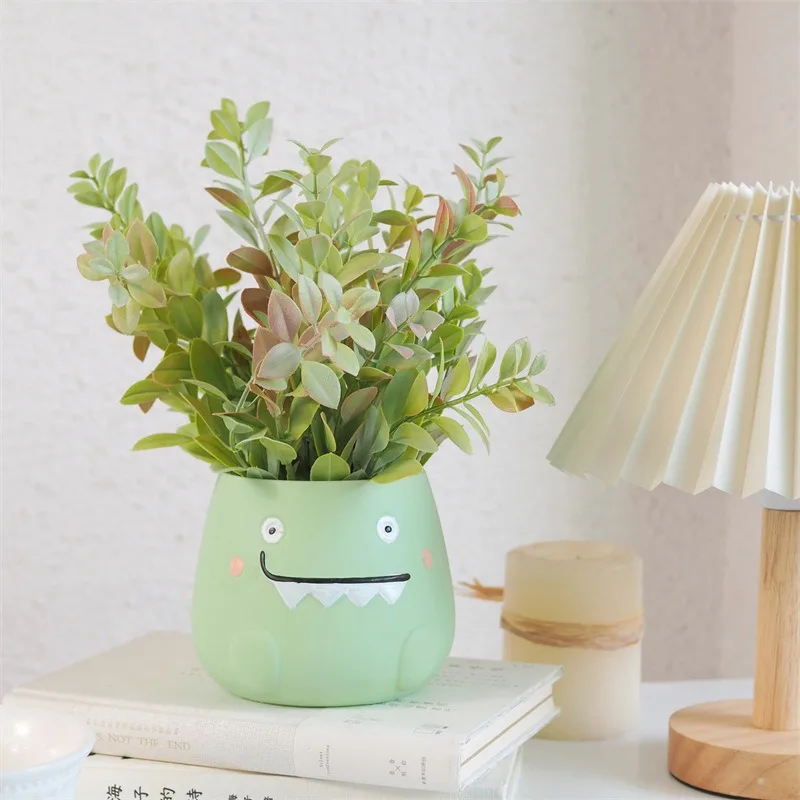 Fun Ceramic Plant Pot for Kids - Image 10