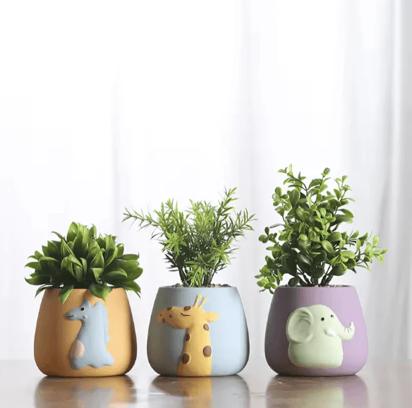 Fun Ceramic Plant Pot for Kids - Image 5