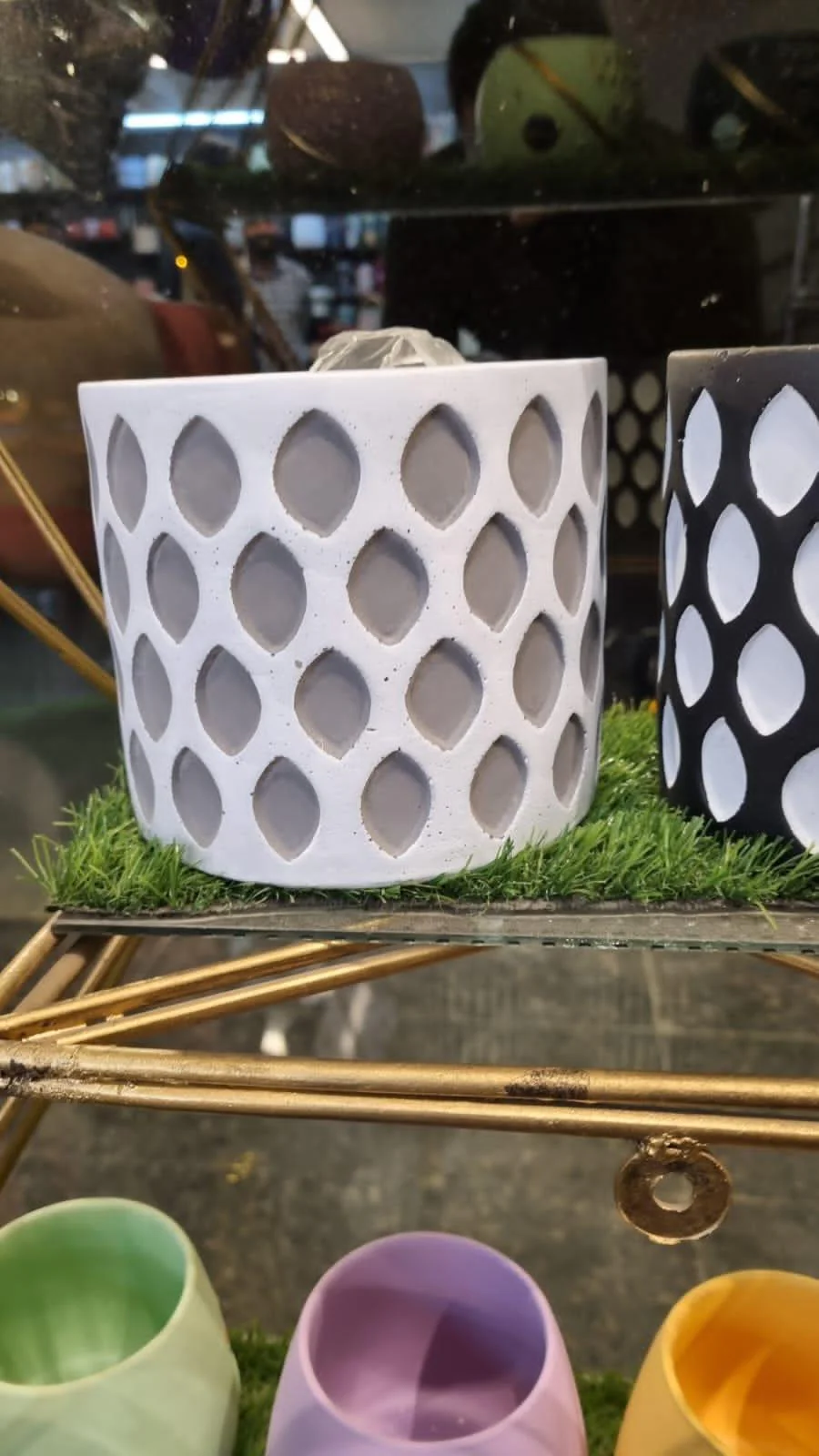 Geometric Drop Plant Pot - Image 6
