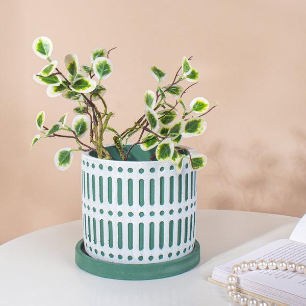 Green Geometric Plant Pot - Image 4