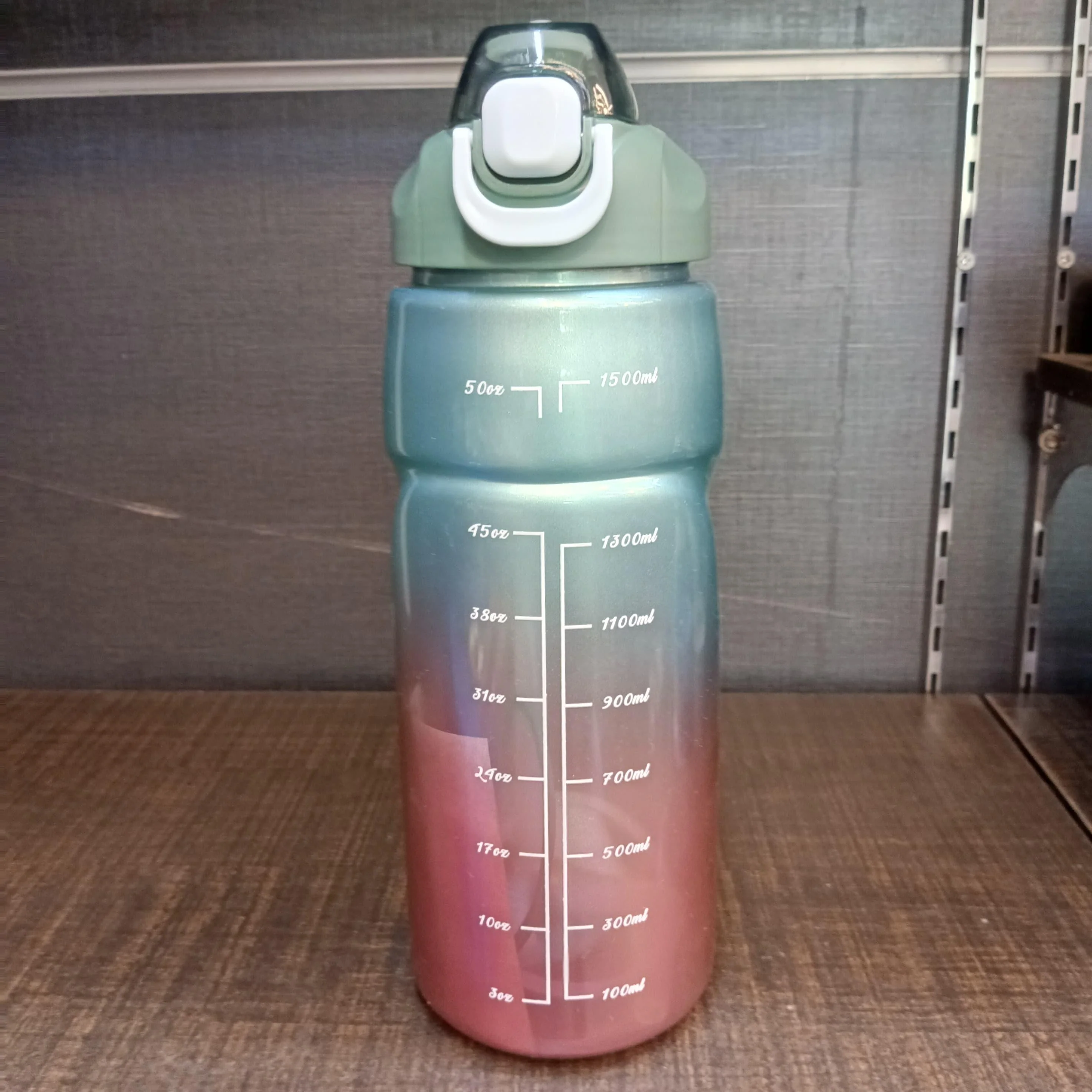 Gradient Time-Marked Tritan Water Bottle with Flip Straw Lid (1500ml) - Image 9