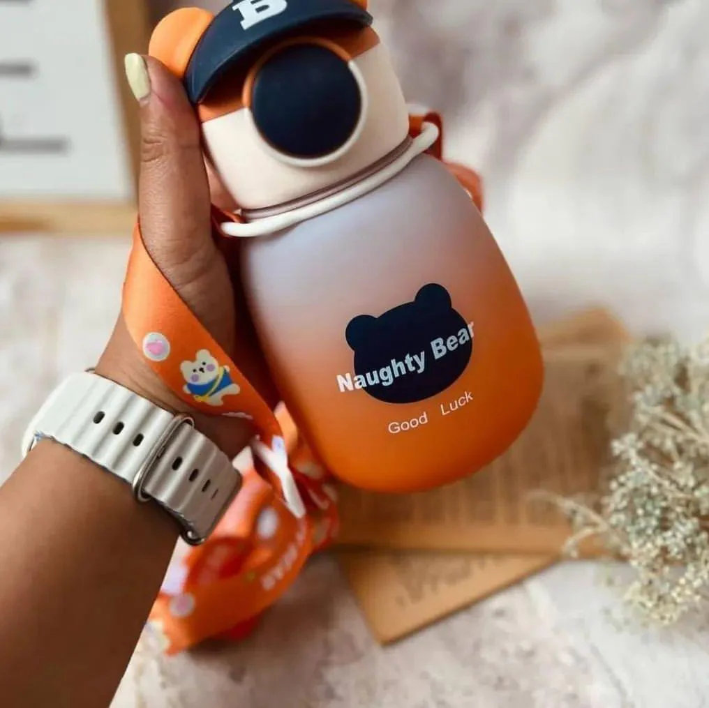 Cute Bear-Shaped Kids' Water Bottle with Straw and Strap - 750ml - Image 4