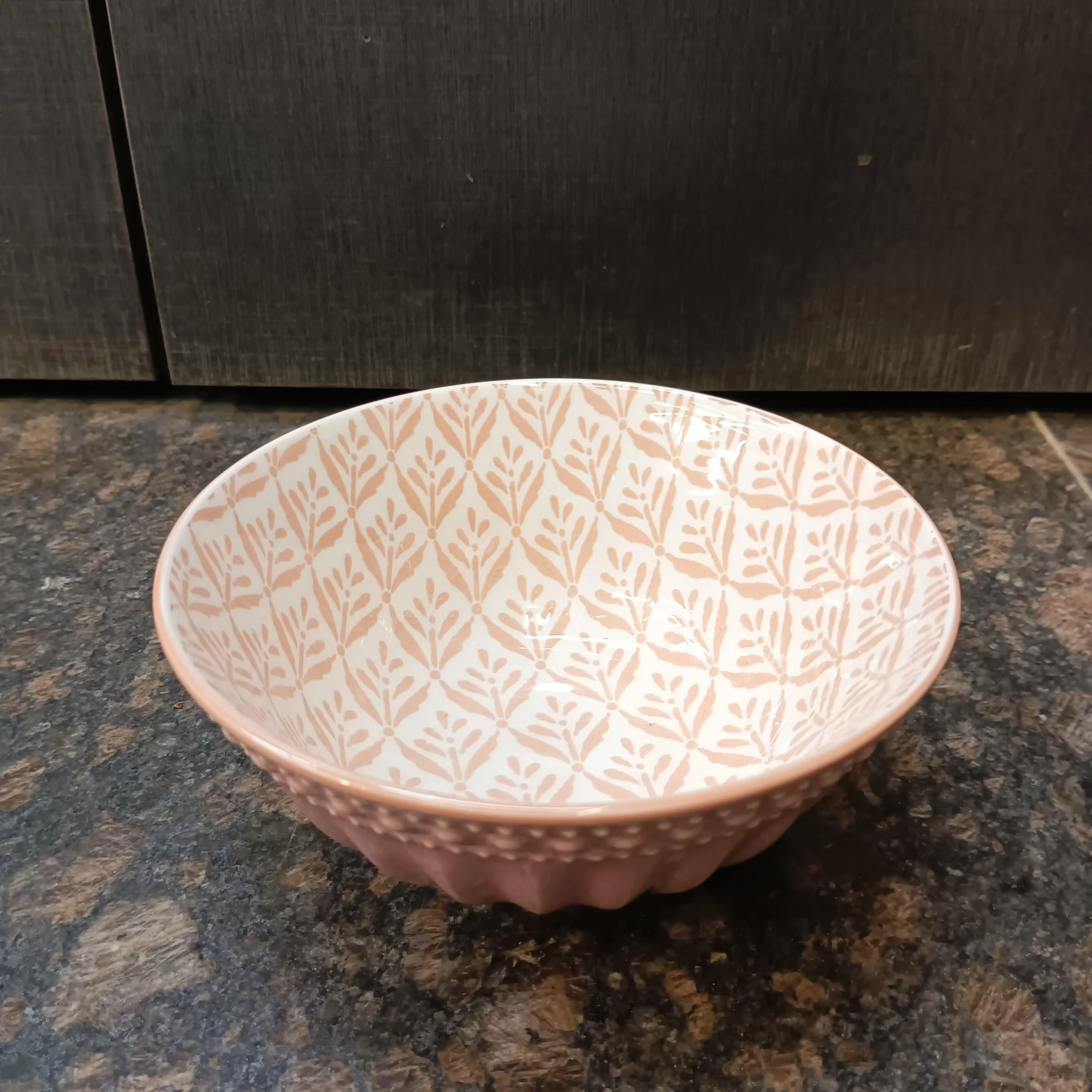 Abstract Porcelain Bowls (6 inches) - Image 4