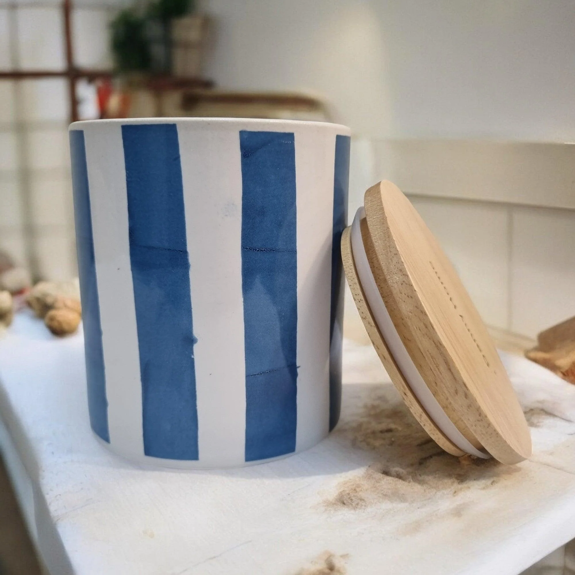 Sunshine Rays Storage Jars with Bamboo Lids - Image 9