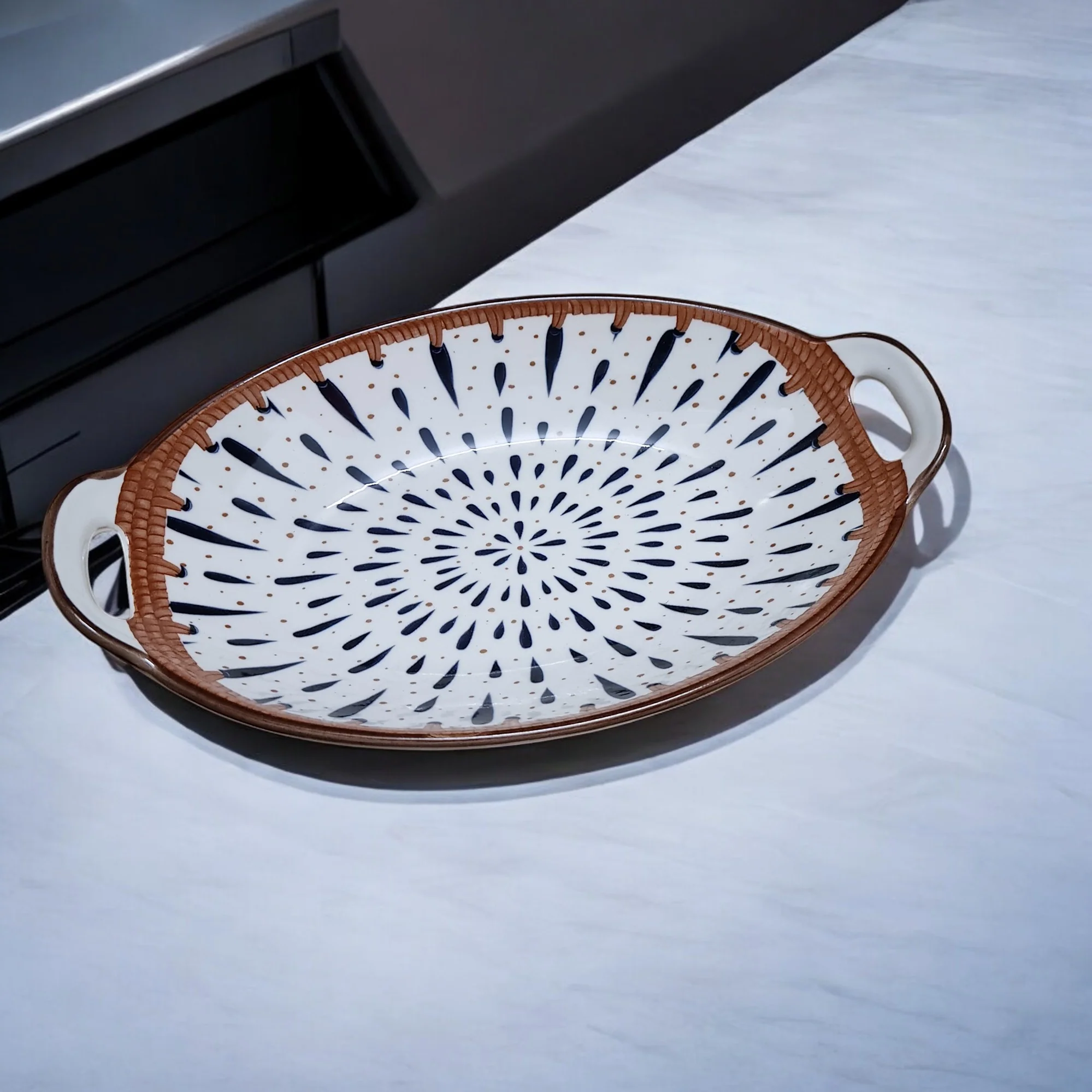 Chich Splatter Ceramic Oval Tray (10 inch) - Image 4