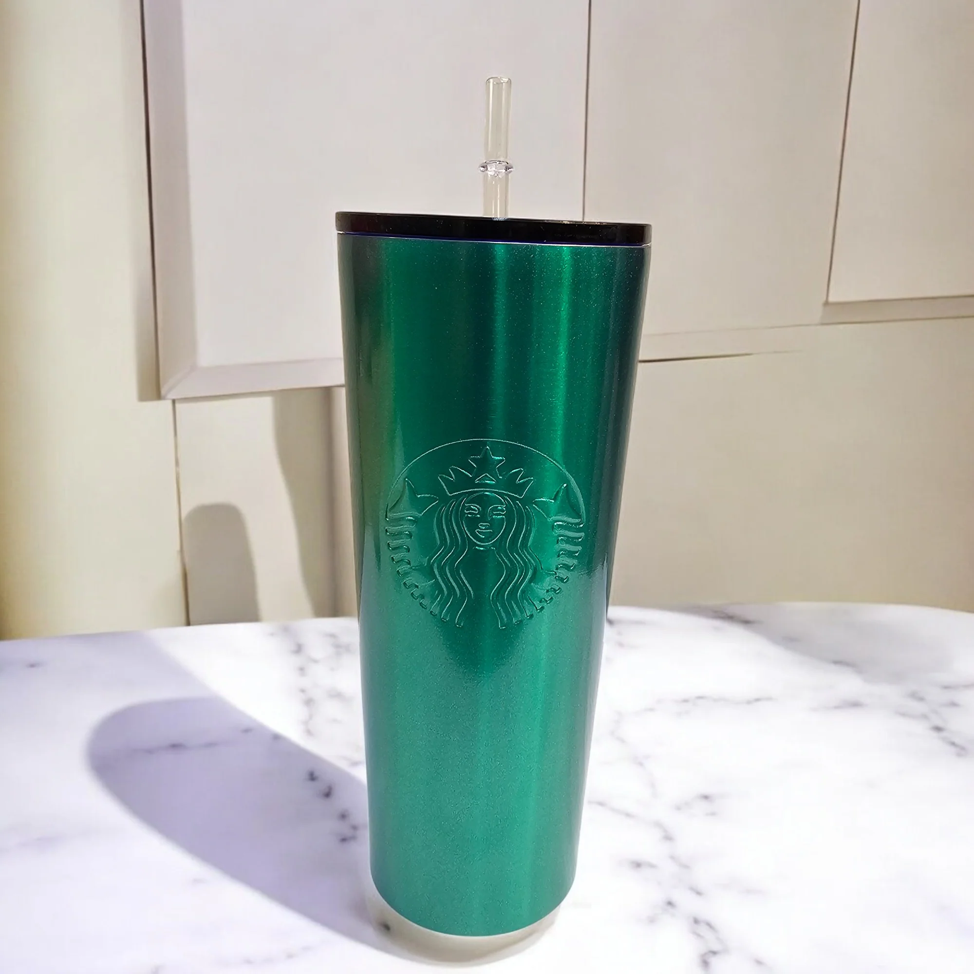 Green Elegance Stainless Steel Tumbler - Image 3