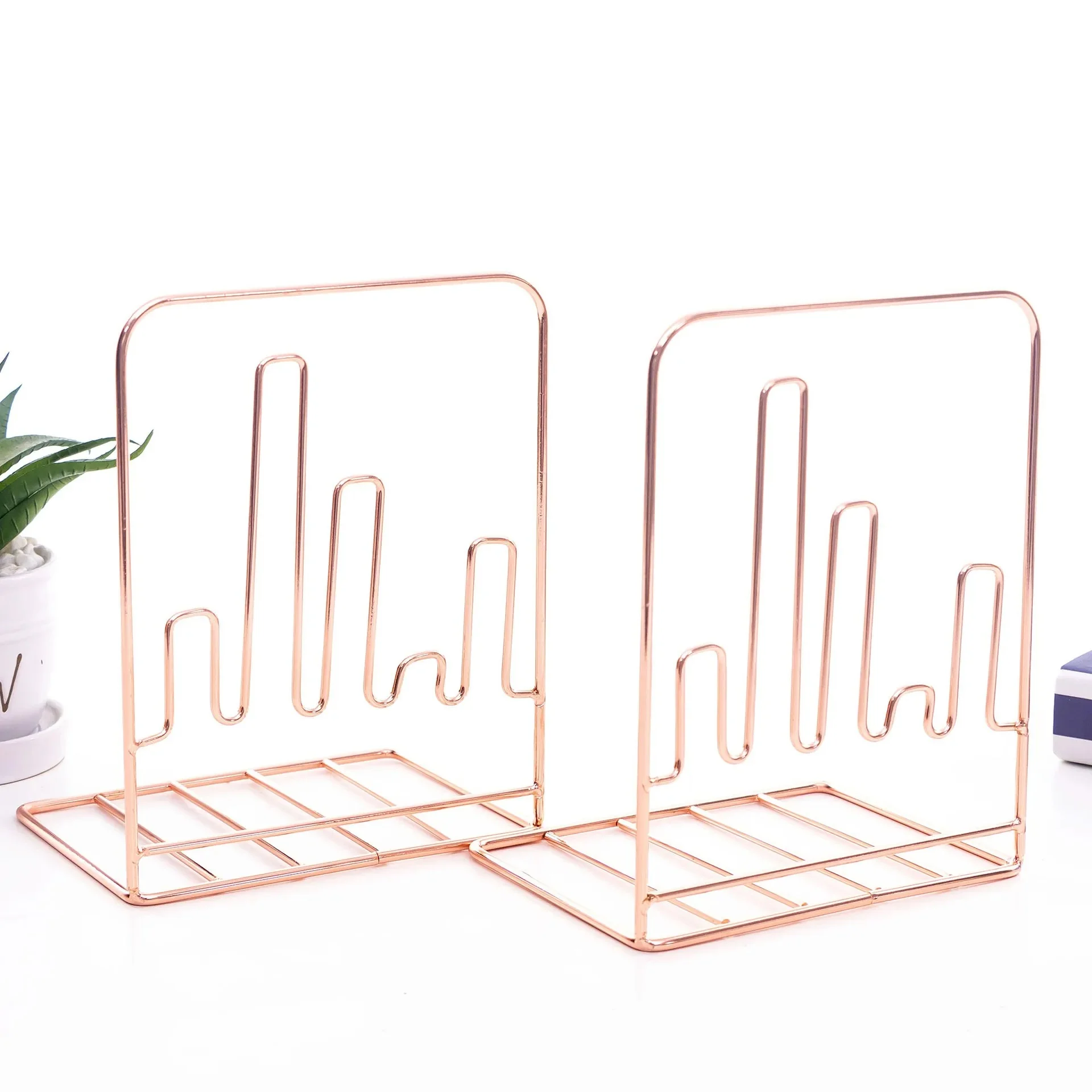 Metal Bookends – Abstract Designs - Image 14