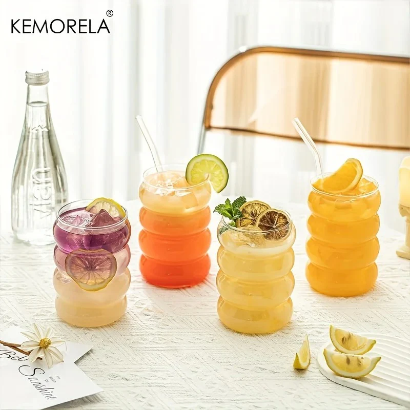 Bubbles Glass Tumbler with Bamboo Lid (350ml) - Image 4