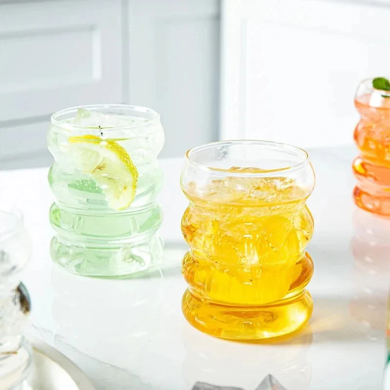 Bubbles Glass Tumbler with Bamboo Lid (350ml) - Image 9