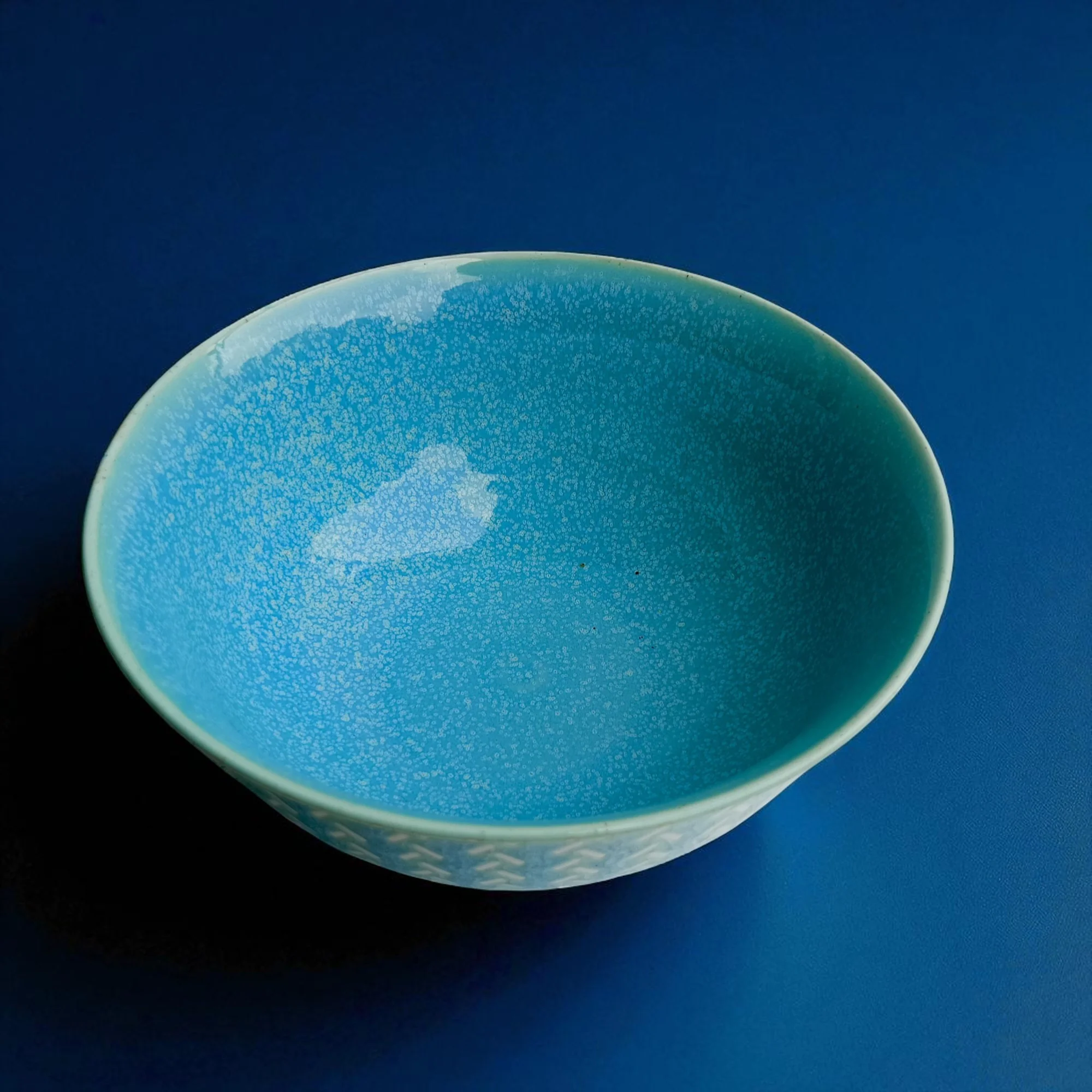 Relic Patterned Ceramic Serving Bowl (8 inch) - Image 5