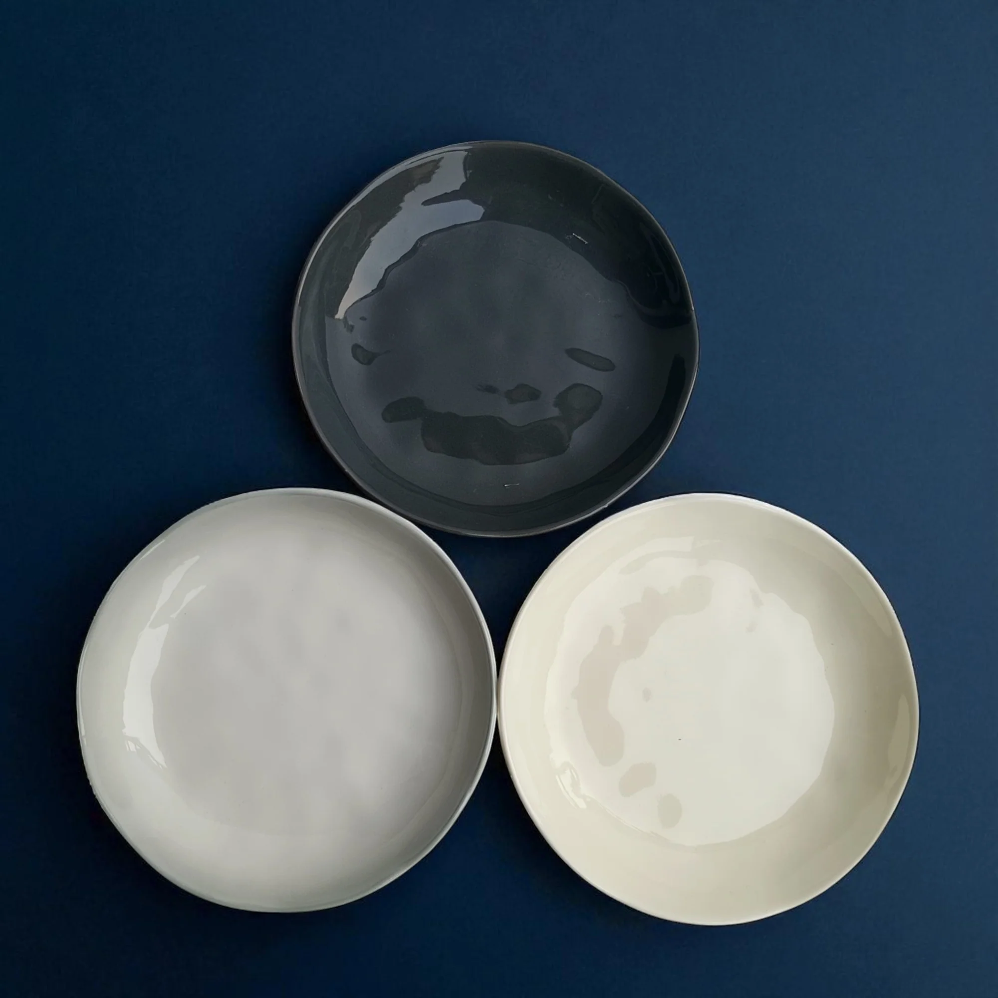 Minimalist Solid Ceramic Plate (7inch) - Image 10