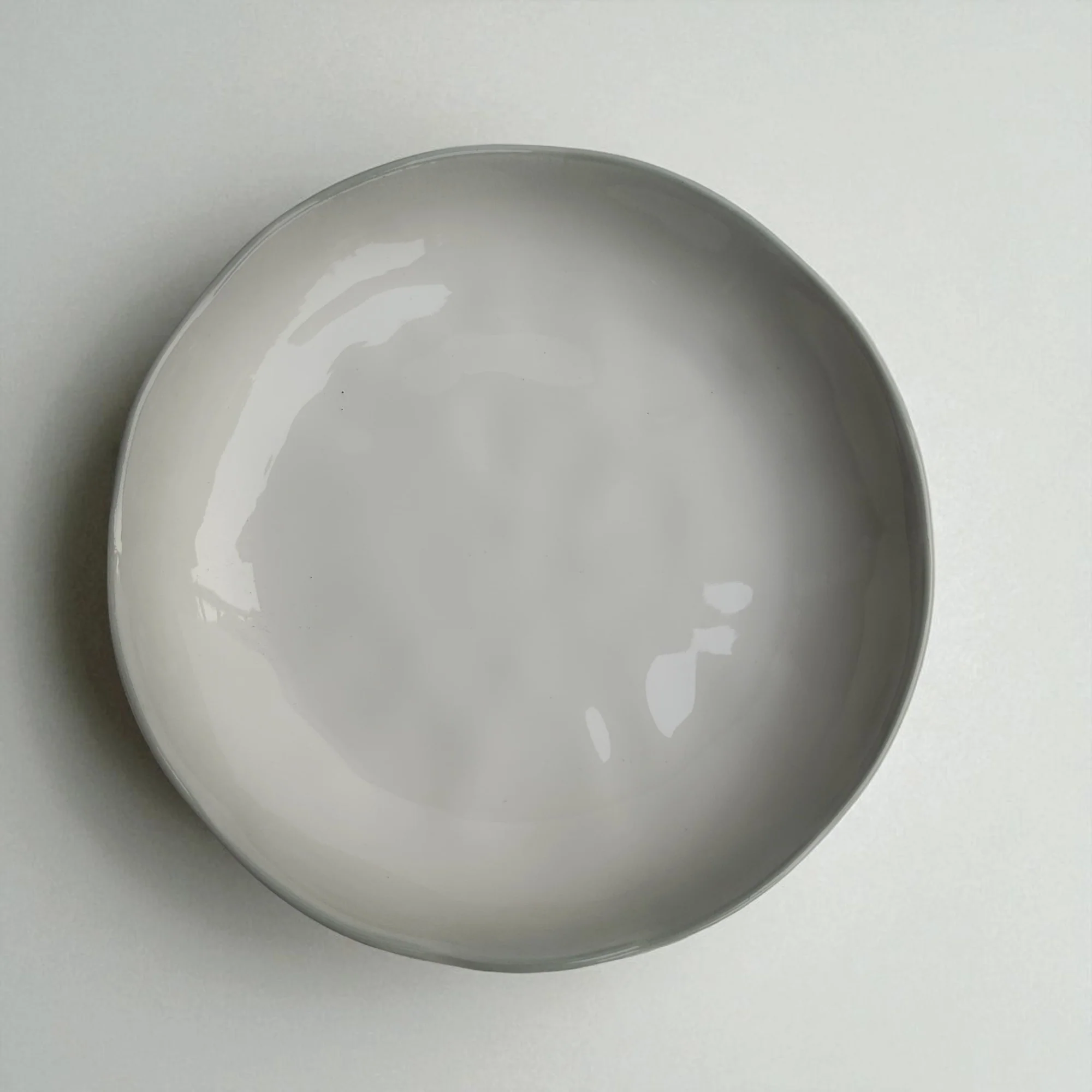 Minimalist Solid Ceramic Plate (7inch) - Image 5