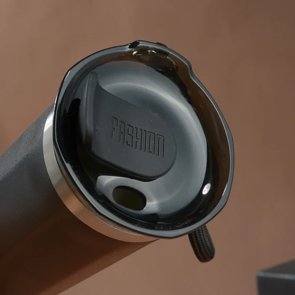 Elegant Stainless Steel Tumbler (500ml) - Image 4
